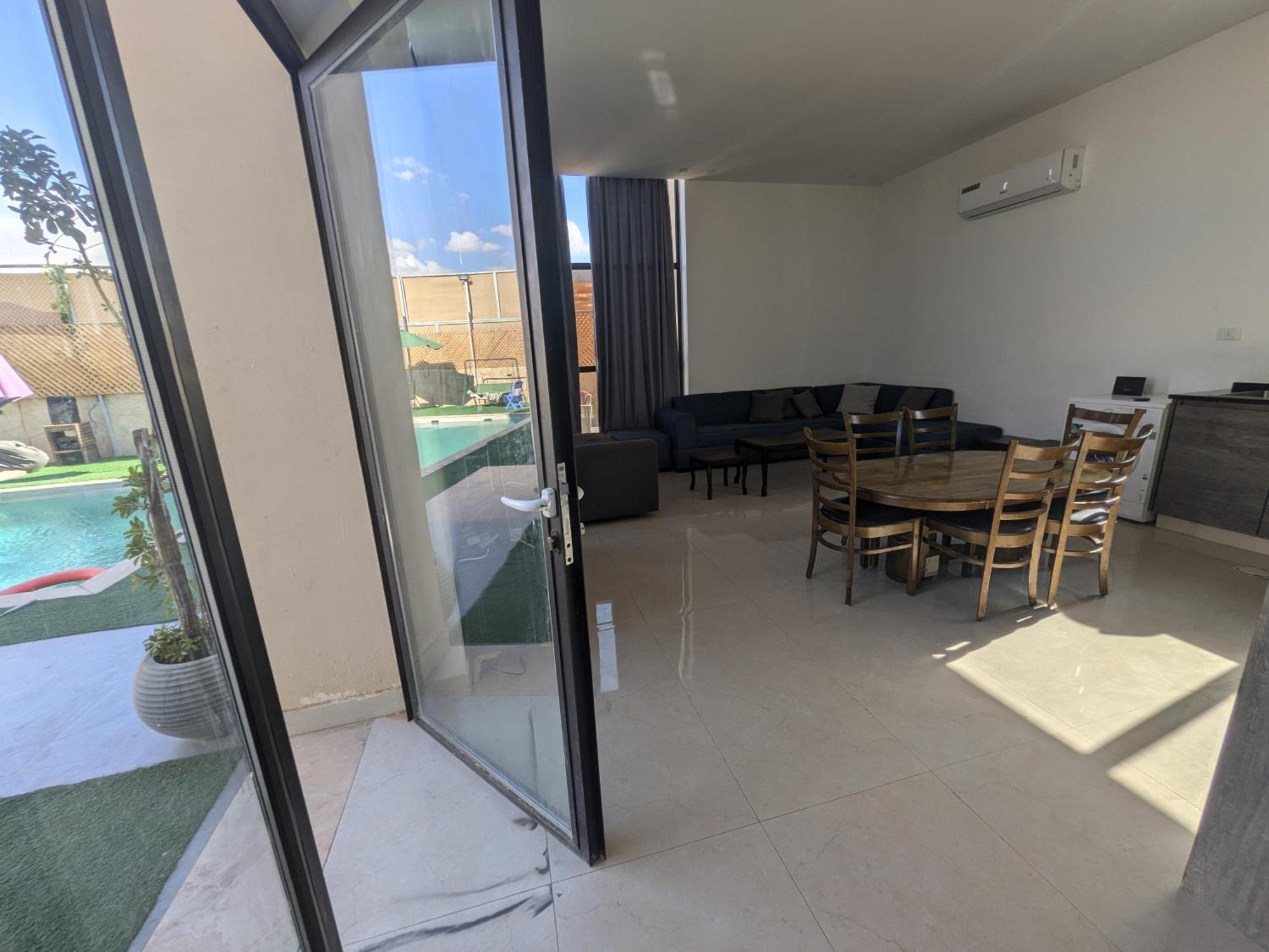 Aeropuerta Mini Villa - Private Layover Near Amman Airport Al Qastal Exterior foto